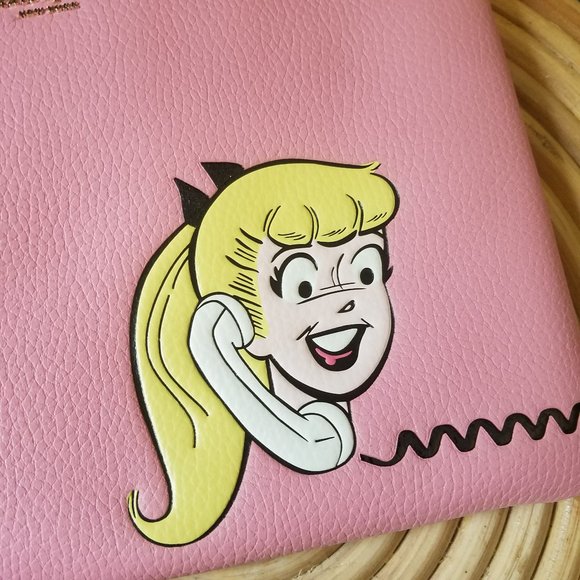 Archie Large zip Comics Pink Pouch Kate Spade - Picture 8 of 11